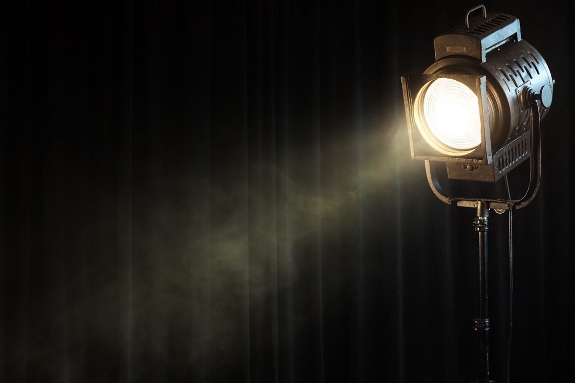 SZEMEMRŐL A HÁLYOG