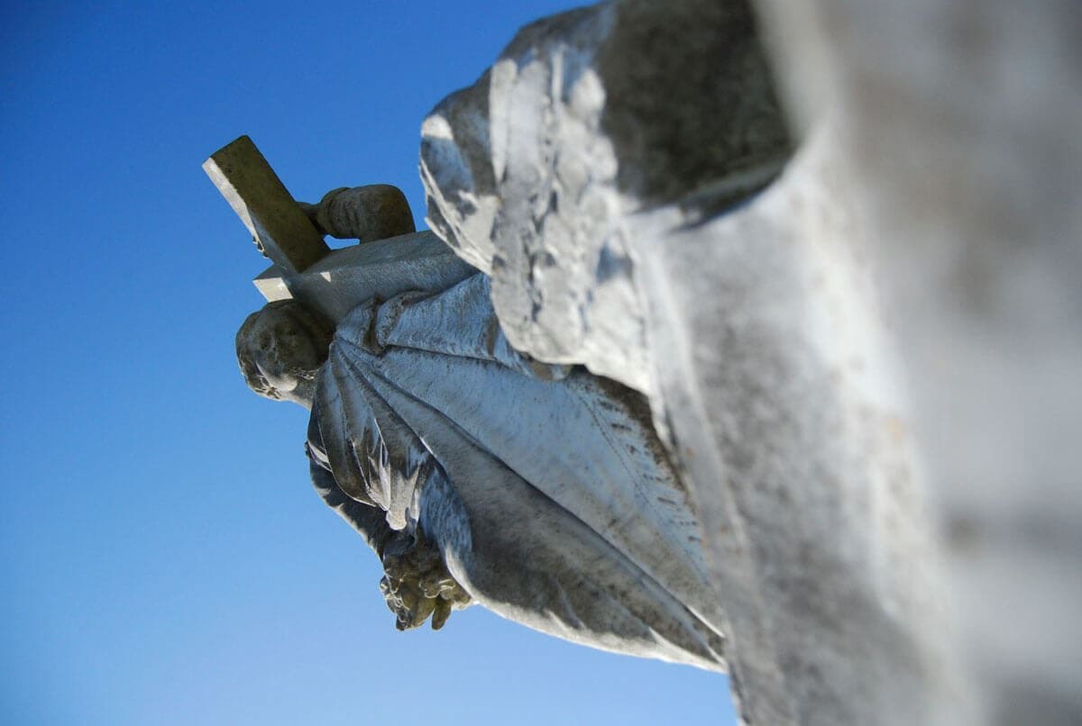 NAPSÜTÉS, BOTTAL, TEMETŐVEL