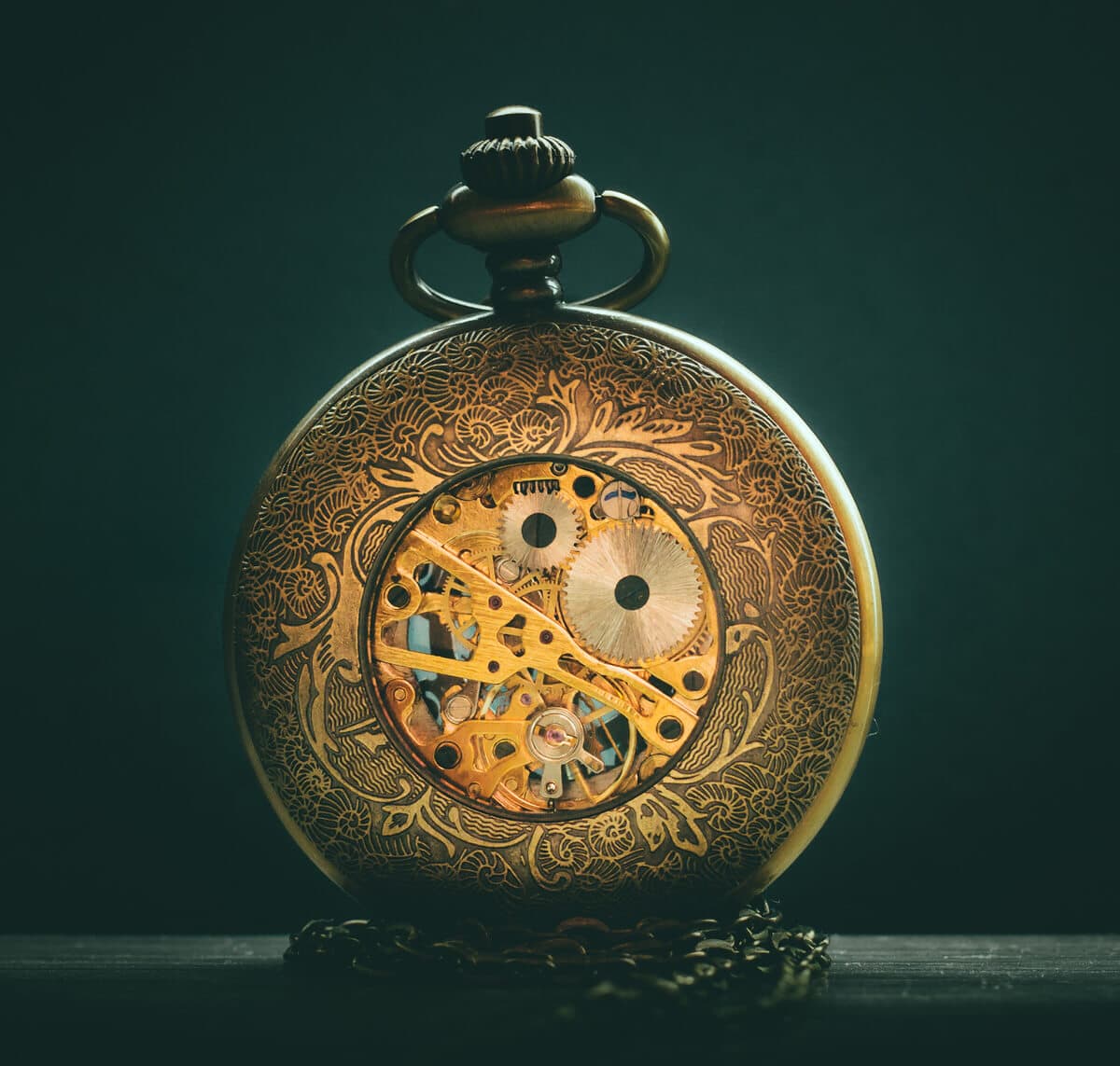 AZ IDŐ TAGADHATATLAN SZEMÉLYESSÉGE