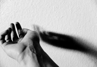 LEVÉL EGY FIATALEMBERHEZ