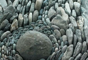 FOLYTON A KEZDET VÉGÉN