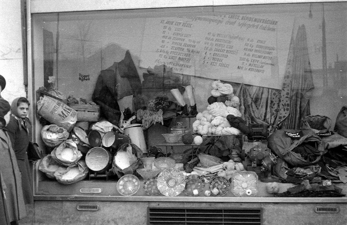 AZ ÁRDRÁGÍTÓKNAK BEALKONYUL