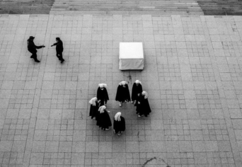 A KERESZTÉNY ETIKA PARADOXONJA