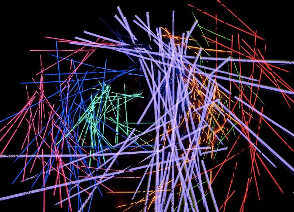 FILOZÓFIAI VIZSGÁLÓDÁSOK EGY „HURRÁ”-RÓL