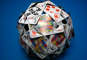 KÉSZEN A JÁTSZMÁRA