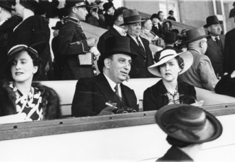 MI MÚLHAT EGY „N” BETŰN?