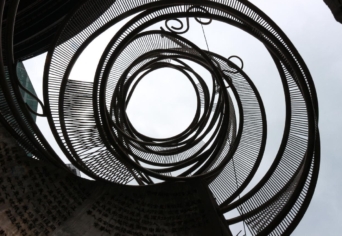 HAMAROSAN TALÁLKOZUNK