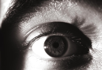 FÜRDŐSZOBA DÉLBEN, VIDÉKEN