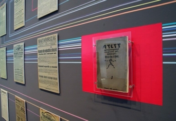 POLITIKUM ÉS ESZTÉTIKUM