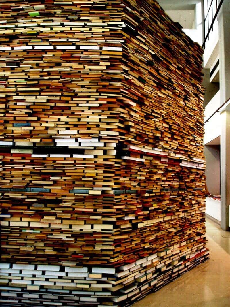 KÖNYVEK ÉS A SZIGET