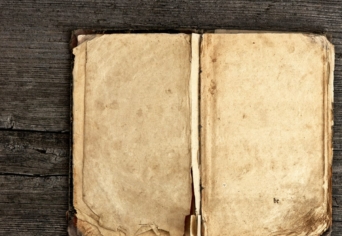 AJÁNLÓ TANDORI DEZSŐ VERSÉRŐL