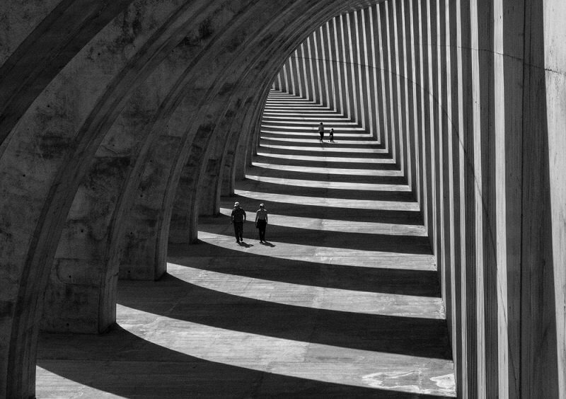 EGYDIMENZIÓS VILÁGBA ZÁRVA?