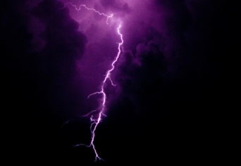 CSAPJ KÖZÉNK NE SÚJTS