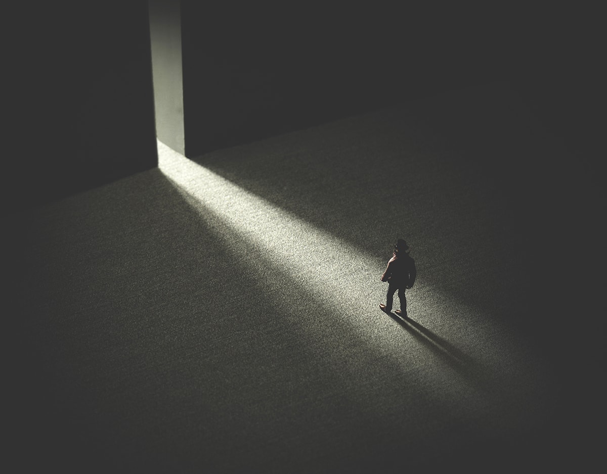 AZ ÚT MÁSIK OLDALÁN