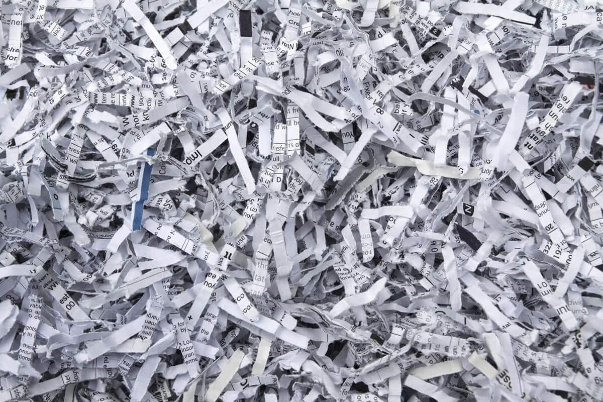 ELVESZIK AZ EGÉSZ A RÉSZBEN