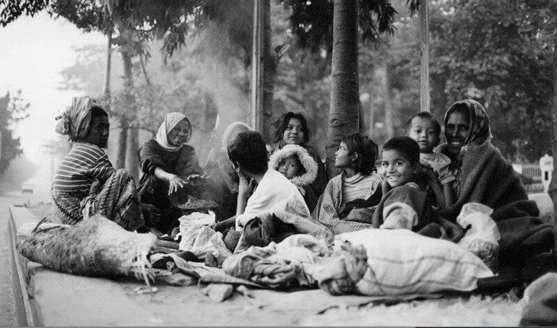 MENEKÜLTEK ÉS GAZDASÁGI BEVÁNDORLÓK