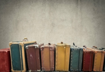 DAL A HELYVÁLTOZTATÁS HIÁBAVALÓSÁGÁRÓL