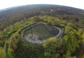 SÉTA A SZEMÉT-DOMBON