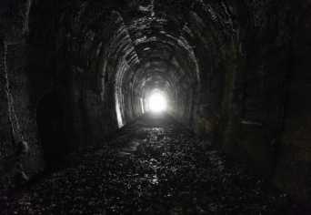 AZ IDŐ VALAMELY VÉGÉN