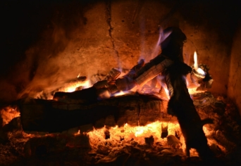 ALKOTÓI PÁLYÁZAT: TŰZHELY