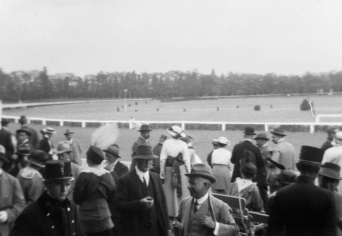 EGY MÚLT SZÁZADI POLGÁR