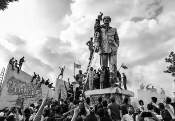 HOGYAN DÖNTSÜNK LE EGY SZOBROT?