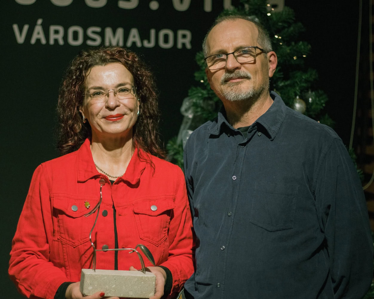 KENTAURT KAPOTT CSELIK ÁGNES